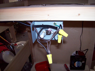 Wire connections in the thermostat